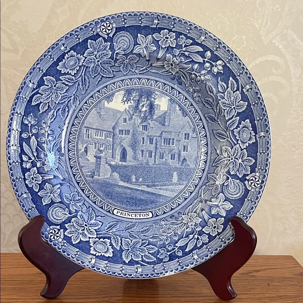 Wedgwood Blue and White Princeton University 1930 Guyler Hall plate 10.25”